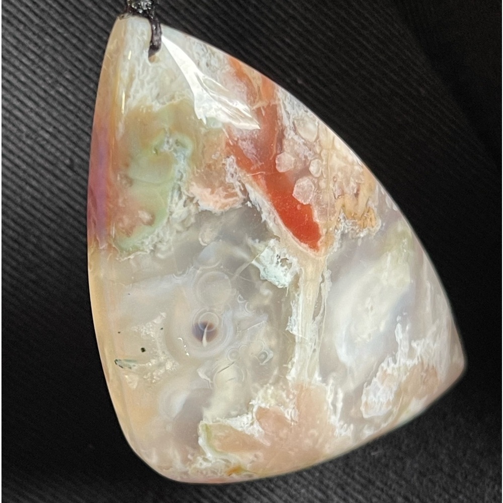Natural Flower Agate Pendant with Cord Necklace Crystal Gemstone Jewelry